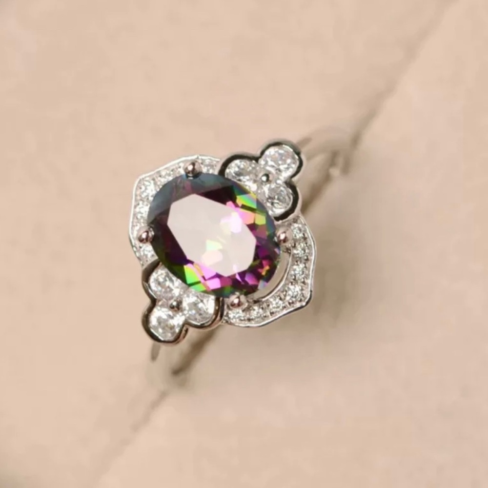 ✨Vintage Multicolored Ring✨ - Picture 2 of 4
